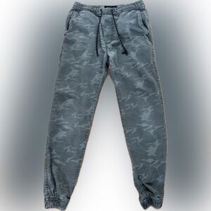 American eagle joggers